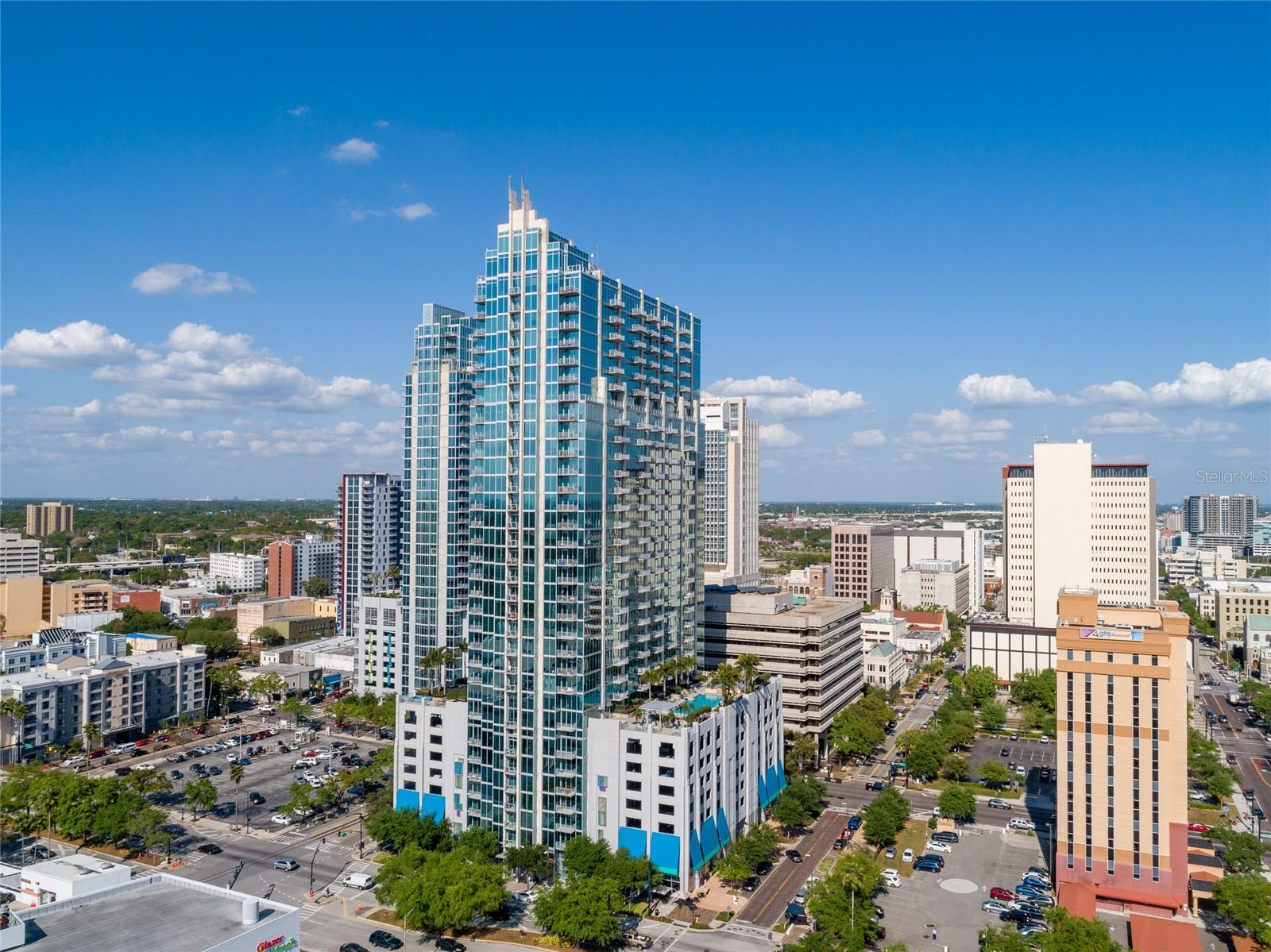 777 N Ashley Dr #401