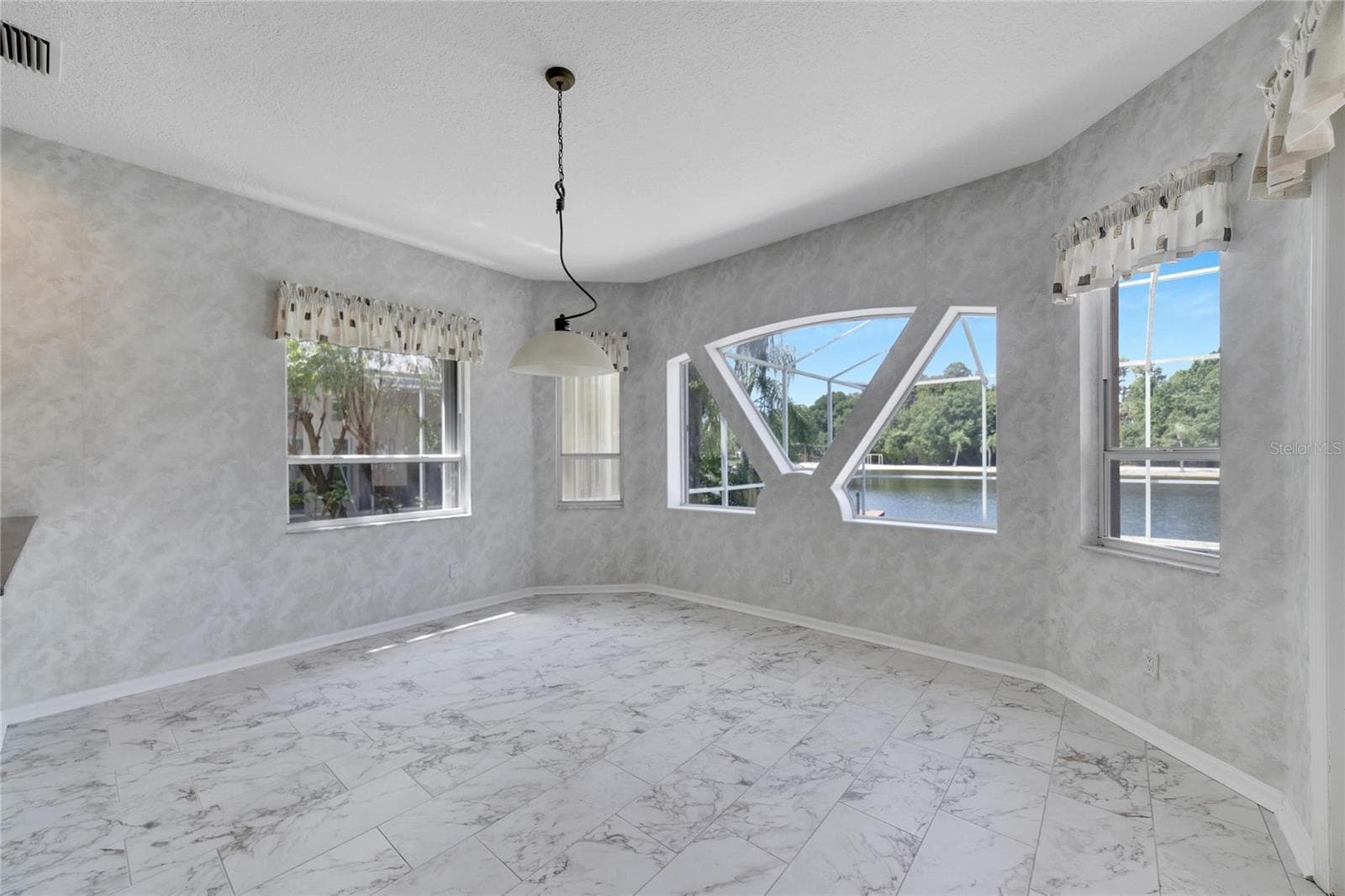 17904 Cachet Isle Dr