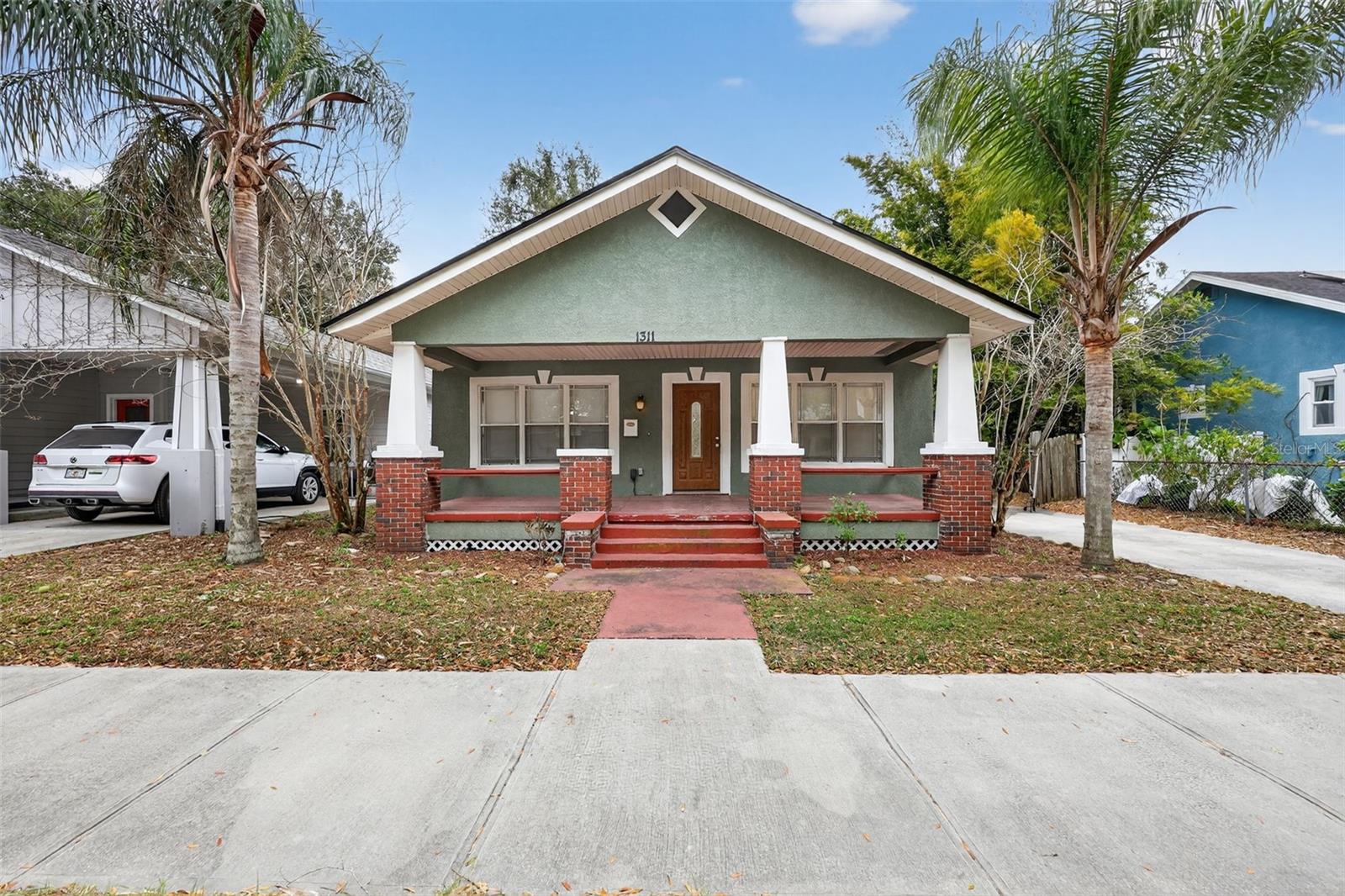 1311 E Caracas St