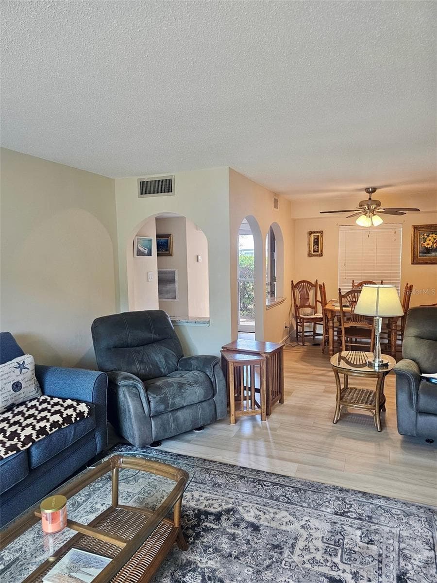 8300 Bardmoor Blvd #105