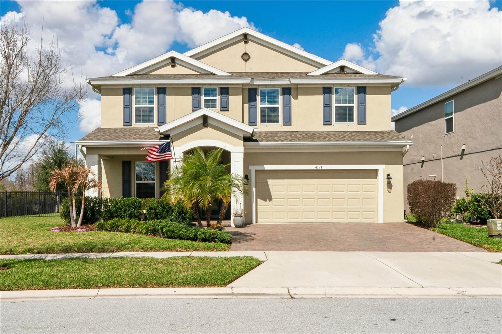 4124 Cadence Loop