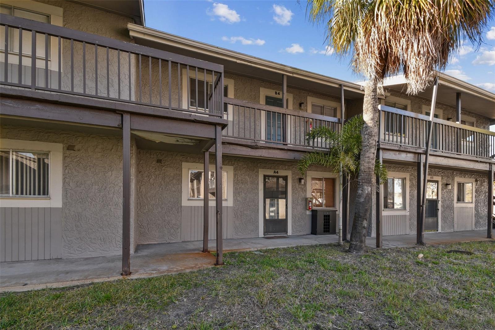 6330 Newtown Cir #30B4