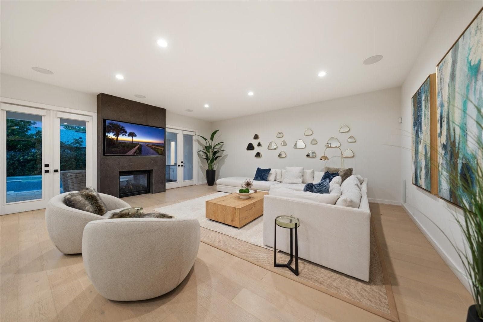 3901 W Granada St