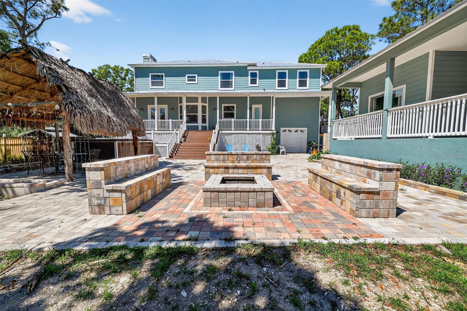 4433 Sweetwater Dr