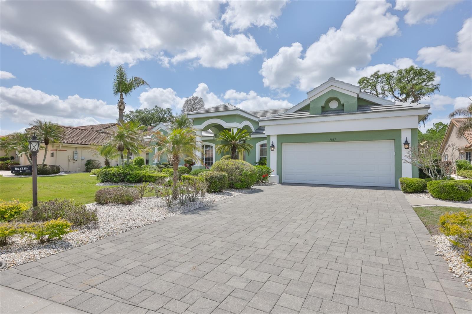 1107 Opal Ln