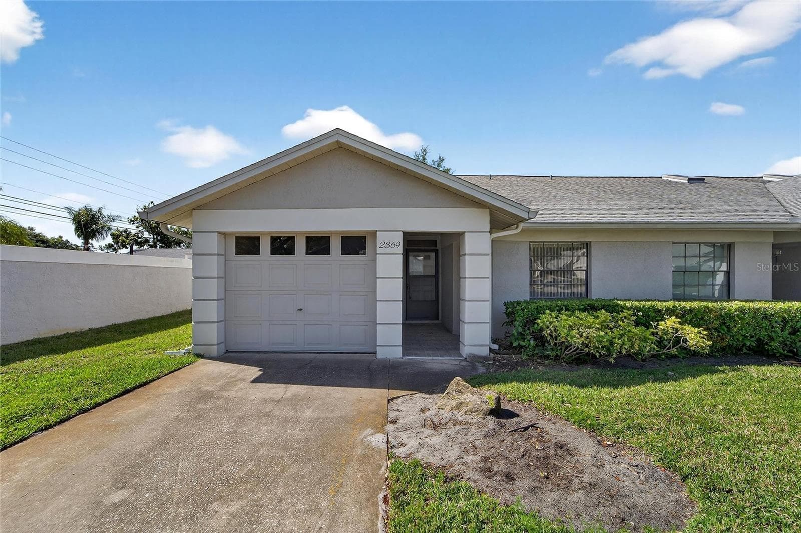 2369 Beverly Dr