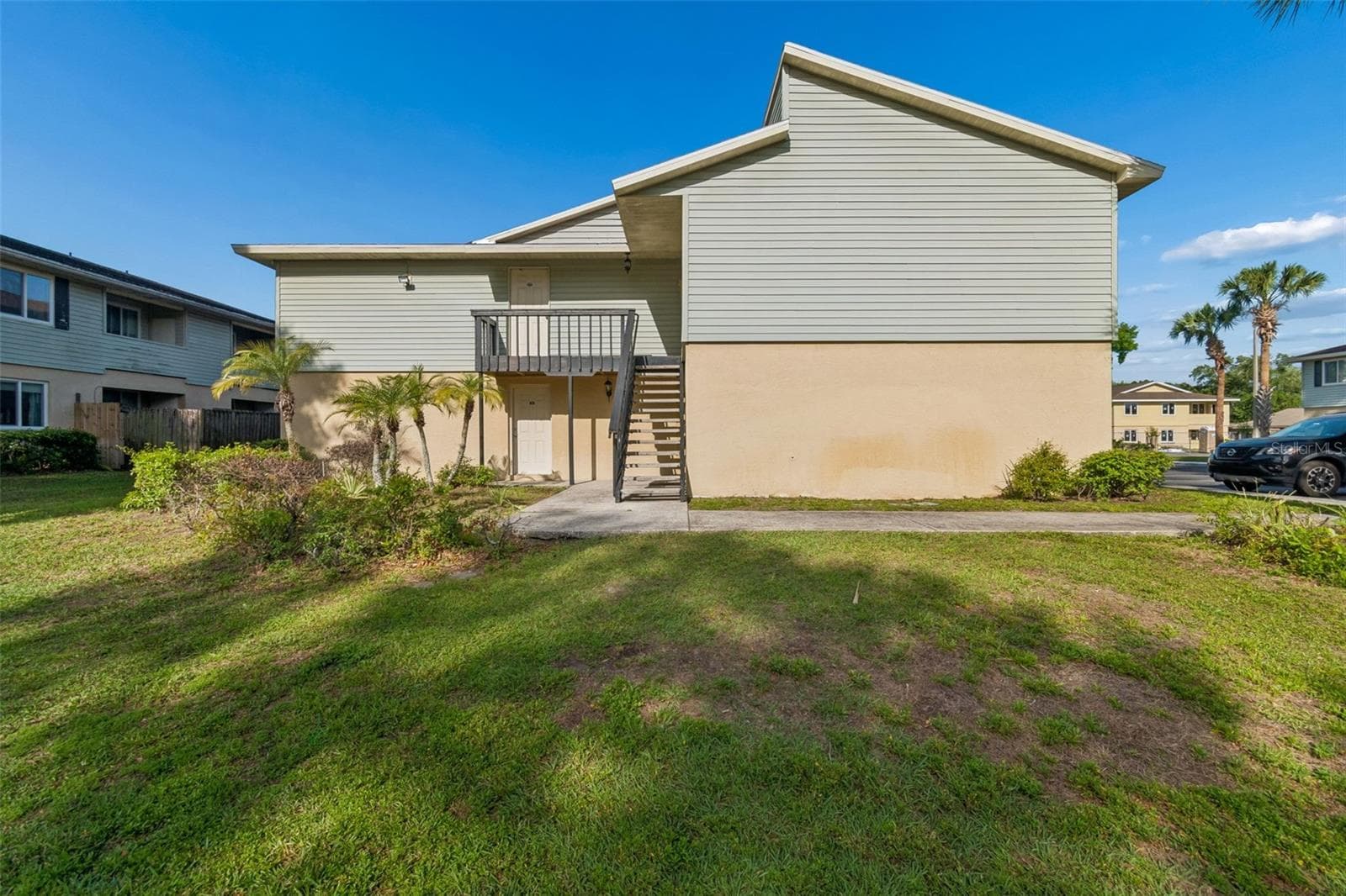 229 Red Maple Pl