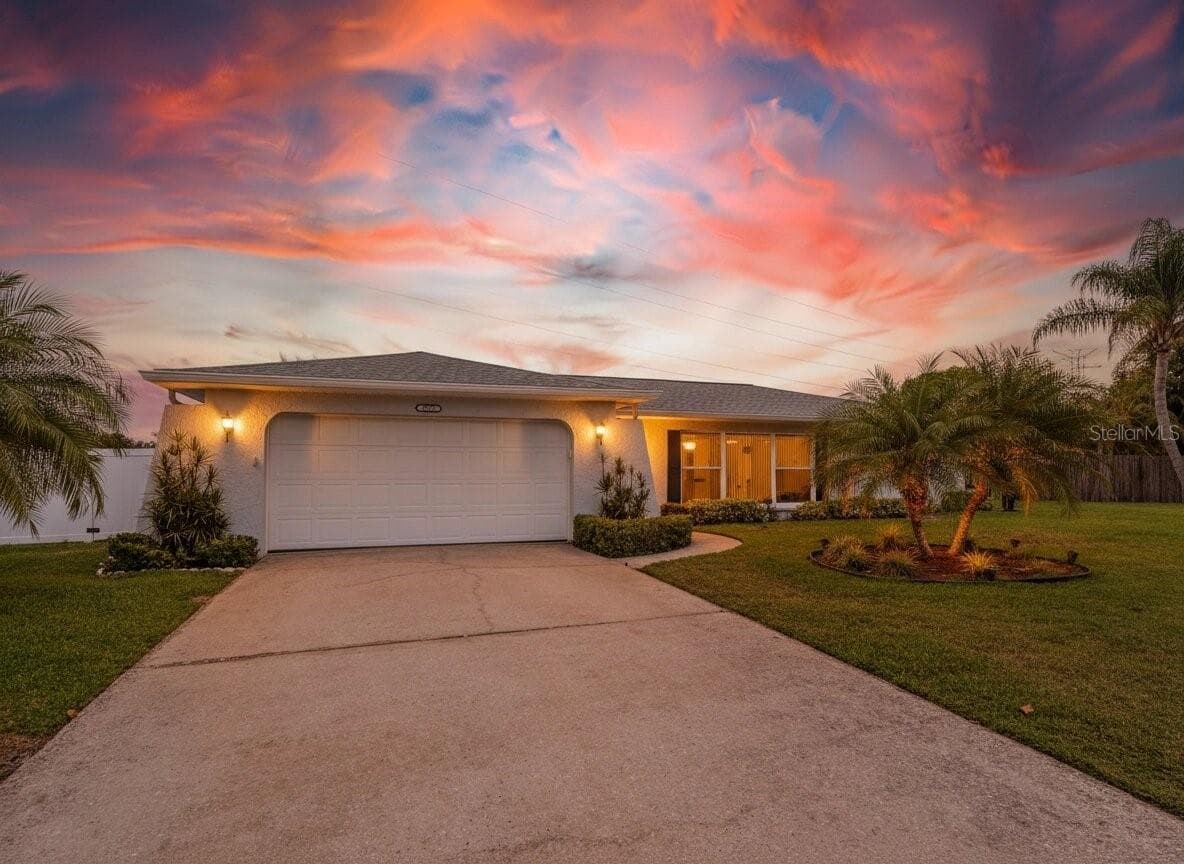 3267 Springwood Dr