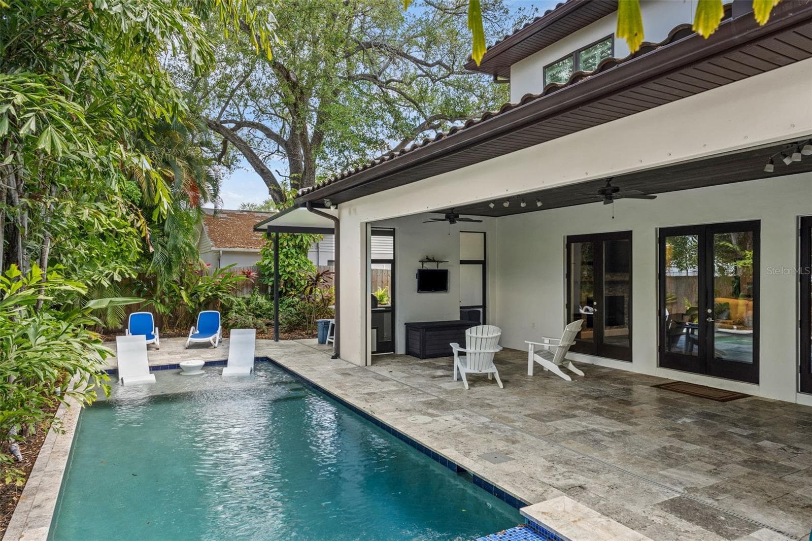 3211 W Bay Villa Ave