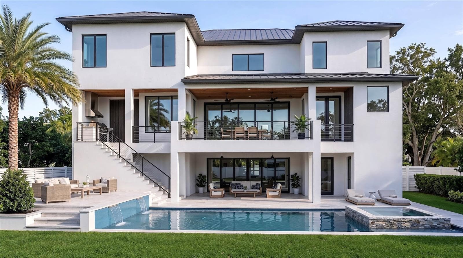 577 W Davis Blvd
