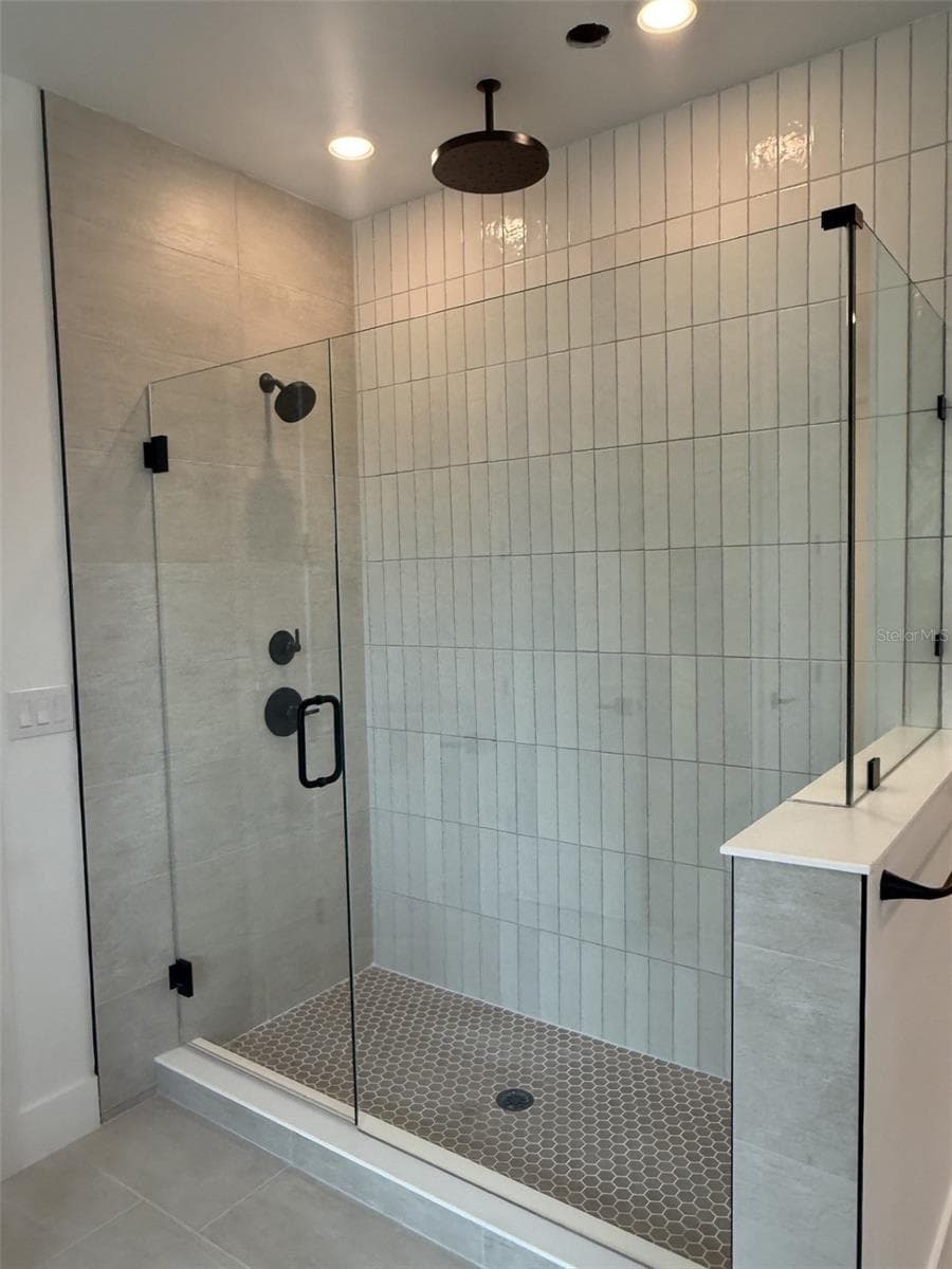 3601 E Tampa Cir