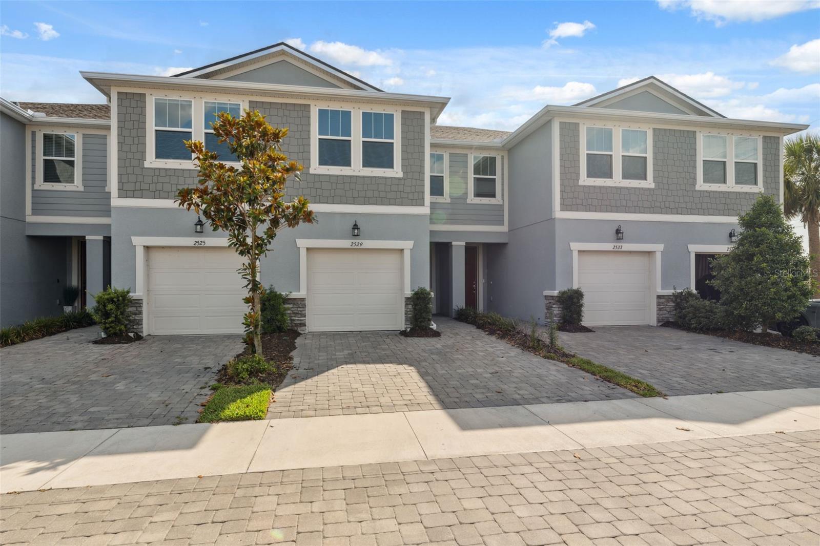 2529 Arbor Wind Dr